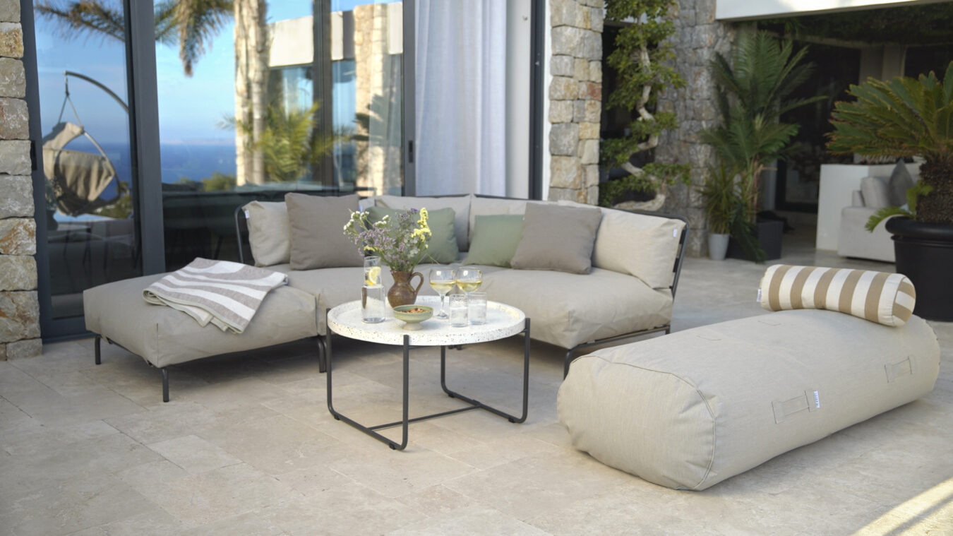 Brick Sofa