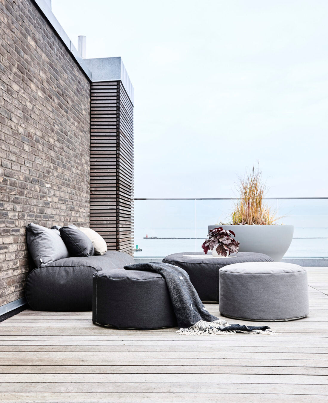 Rocket Sunbrella Daybed