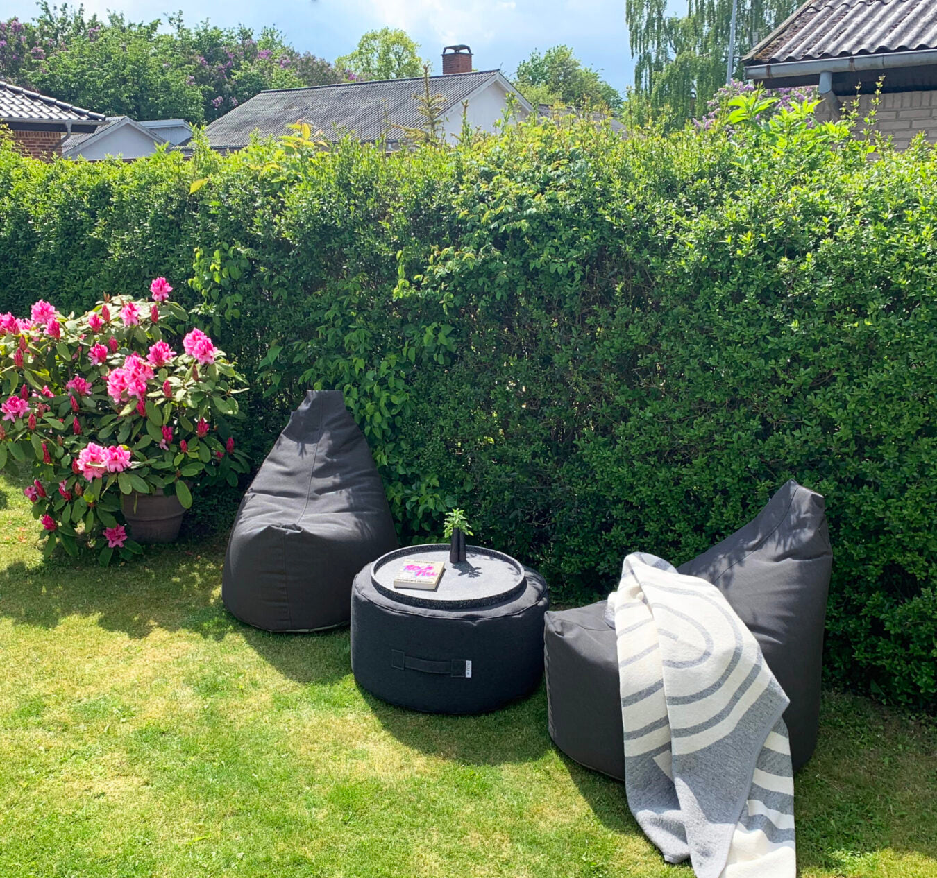 Weekend Sunbrella Set