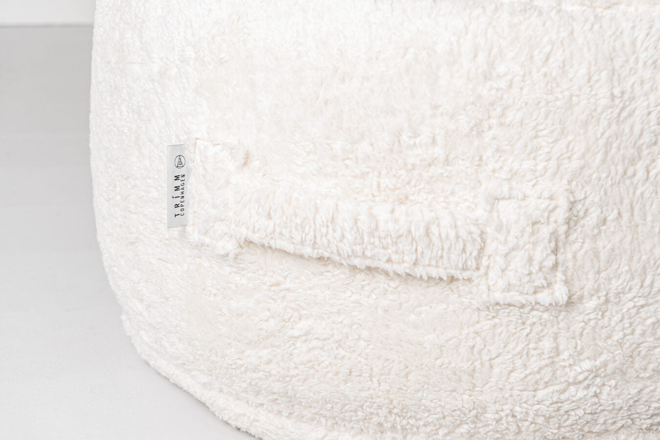 Tiny Moon Teddy Pouf