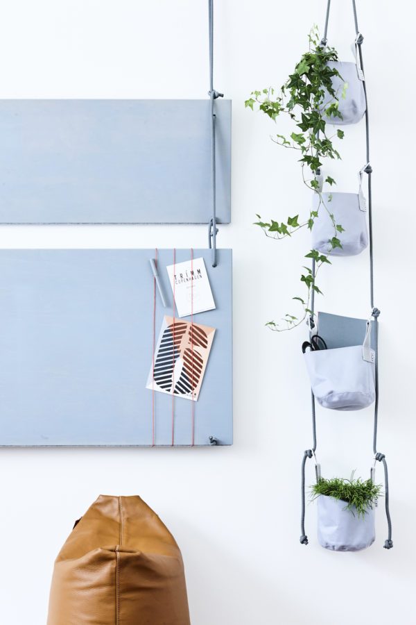 Vertical Flowerpots