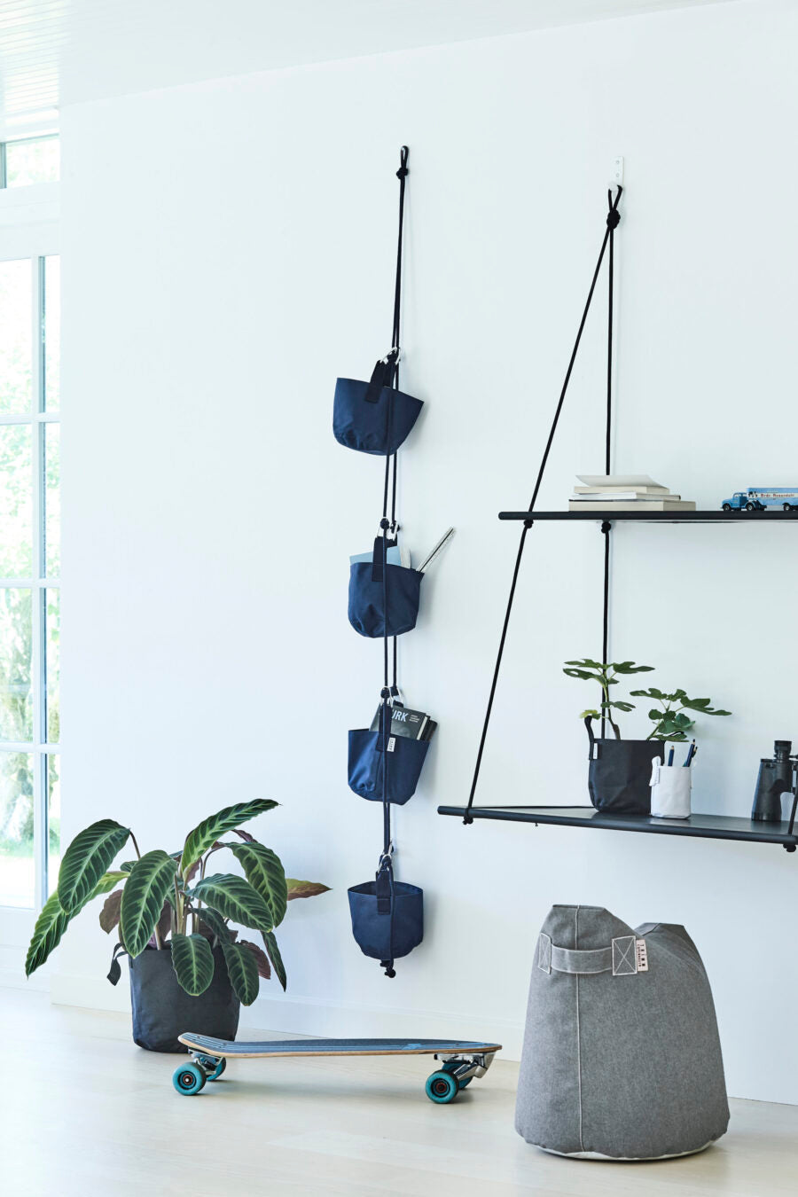 Satellite 48 Sunbrella Stool