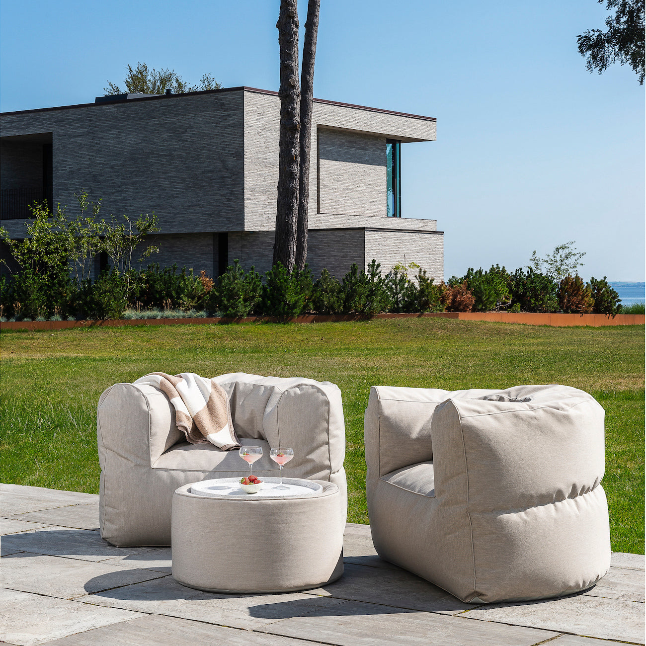 Conversation Sunbrella Set